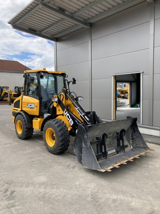 JCB Radlader 407